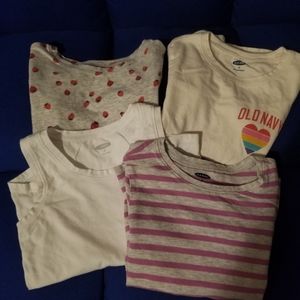 Old Navy t-shirts